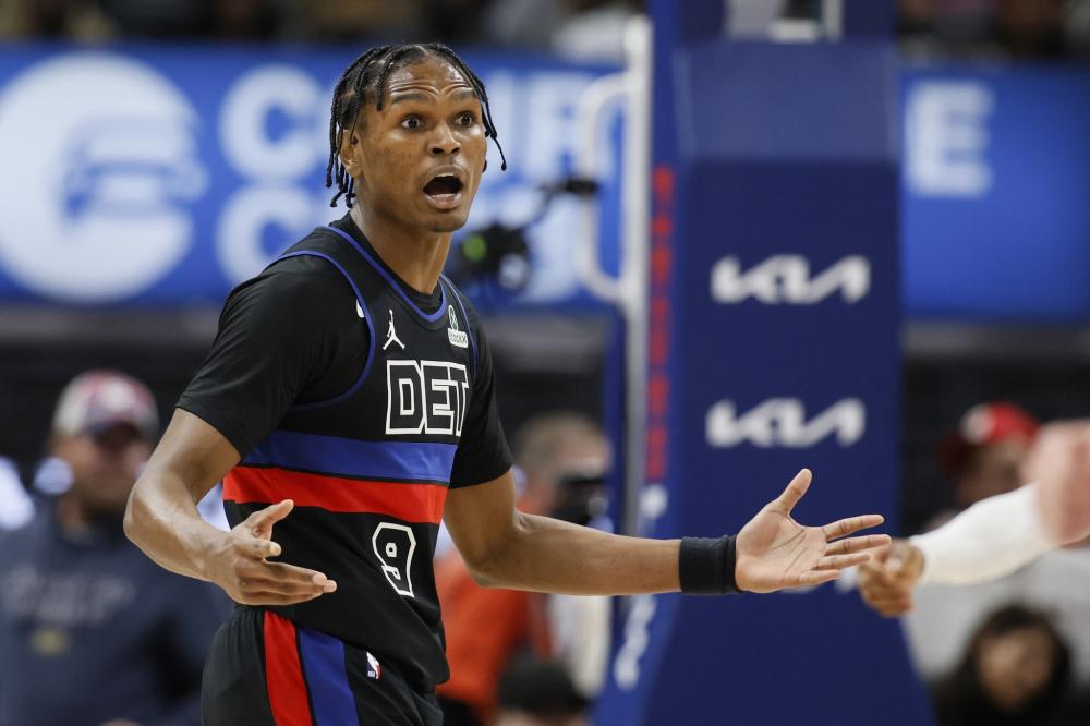 热浪NBA大胜勇士 巴特勒首战老东家惨败.