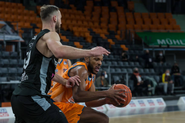 加强了对拉 加强了对拉